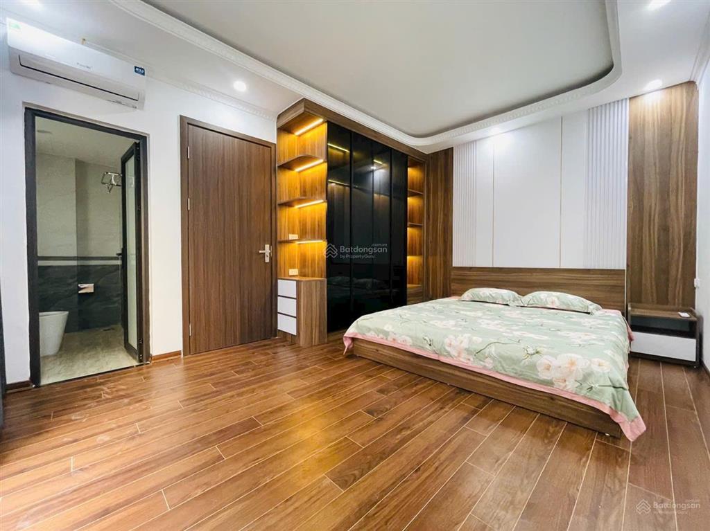 Nhà định công thượng thang máy 6 tầng mt 6m cách ô tô tránh chỉ 15m full nội thất ở ngay, chỉ 9,7tỷ