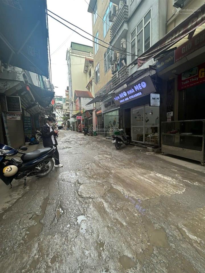 Nhà dân mễ trì thượng 50m 6 tầng thang máy mt4,3m kdvp 20m ra ô tô tránh chỉ hơn 12 tỷ xíu