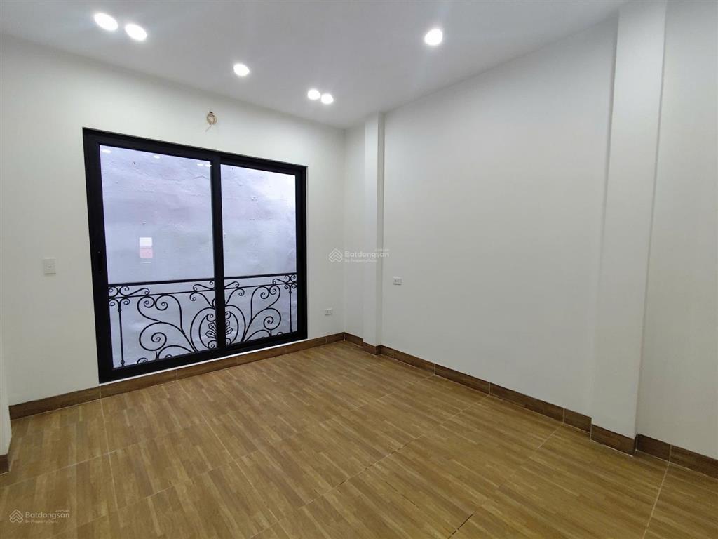 Nhà minh khai hai bà trưng mới fun nội thất 25m 5 tầng mt3,5m gần phố ở ngay chỉ 5,6 tỷ có tl