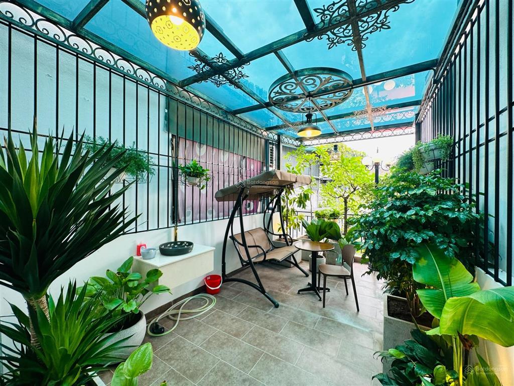 Nhà đẹp phố cổ hai bà trưng phố lò đúc 75m2 4tầng thang máy 6pkk ở kết hợp cho thuê mới hơn 18 tỷ