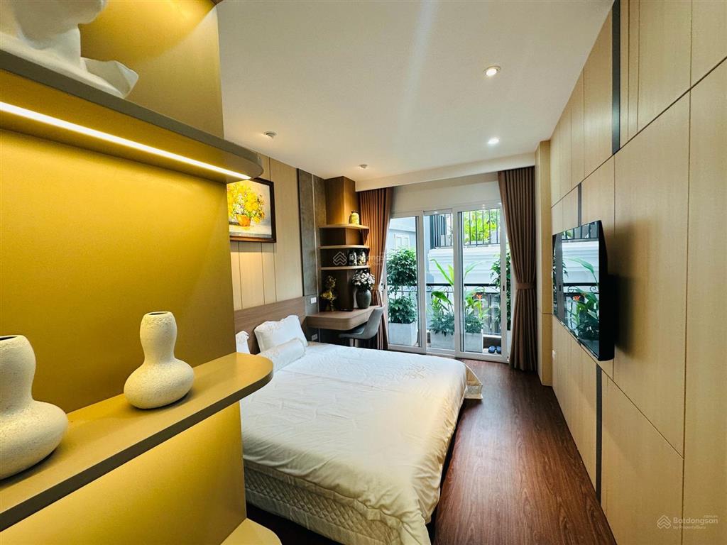Nhà đẹp phố cổ hai bà trưng phố lò đúc 75m2 4tầng thang máy 6pkk ở kết hợp cho thuê mới hơn 18 tỷ