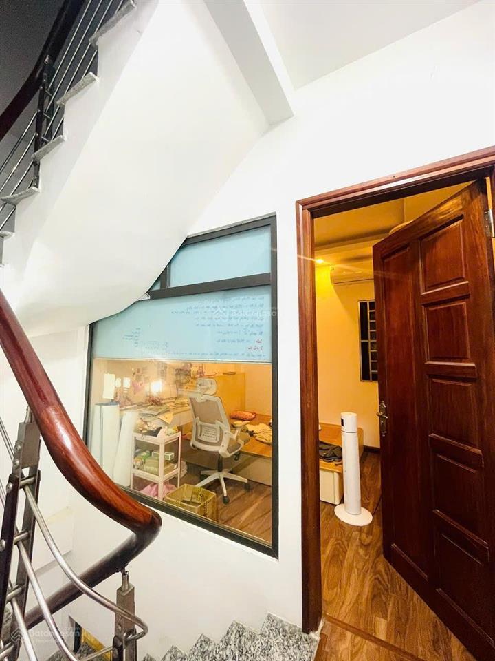 Cần bán gấp nhà thanh xuân vũ tông phan 36m2 5 tầng mt 3,5m mới full đồ gần ô tô ngõ thông hơn 7 tỷ