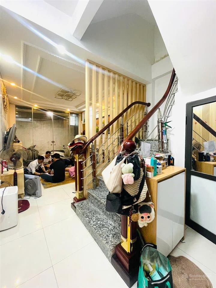 Cần bán gấp nhà thanh xuân vũ tông phan 36m2 5 tầng mt 3,5m mới full đồ gần ô tô ngõ thông hơn 7 tỷ