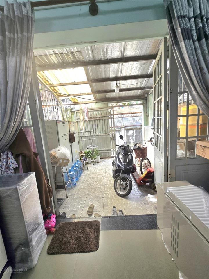 Nhà cấp 4 hẻm 7 chỗ đường 11 trường thọ,sát ga metro khu đô thị nén 160ha chỉ 6 tỷ hơn xíu