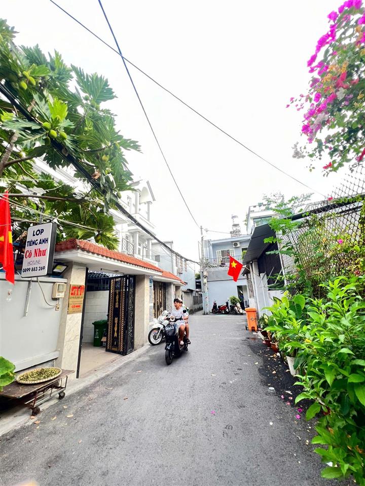 Nhà cấp 4 hxh 63m2 đường linh đông ,sát bên phạm văn đồng, thủ đức chỉ 5 tỷ hơn xíu