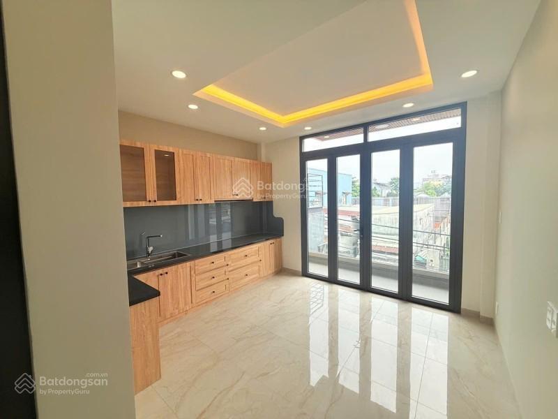 Nhà 5 tầng 6pn mặt tiền kinh doanh đường phạm văn đồng, phường thủ đức