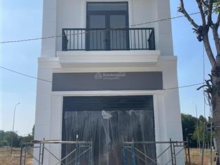 Bán nhà mới 1 trệt 1 lầu nhánh 7a đường hùng vương an điền, bến cát. dt 5x20m thổ cư 100m2