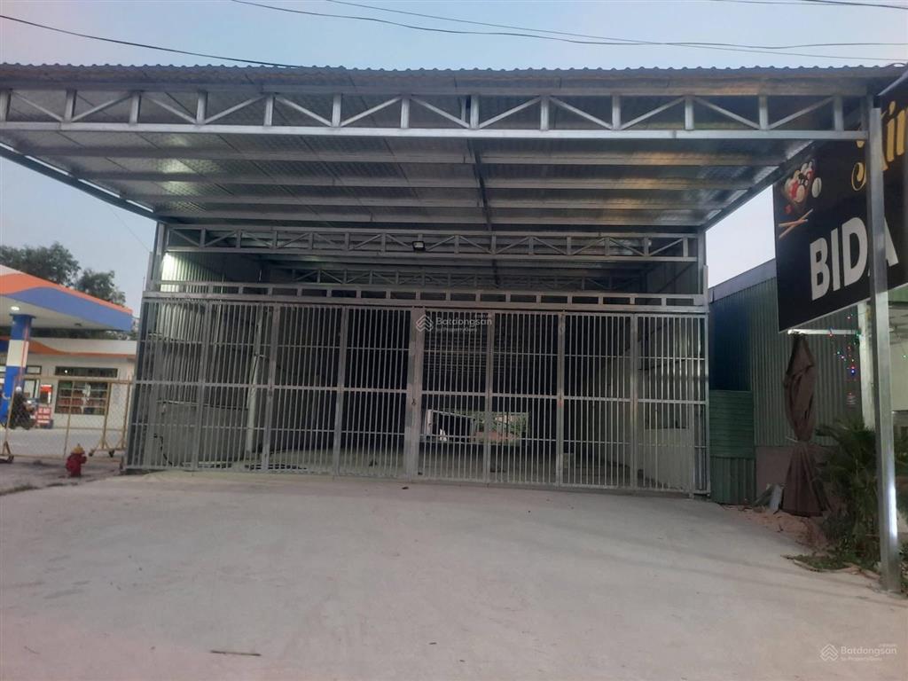 Cho thuê xưởng (kho) mặt tiền lộ 7b đường 2/9 bến cát, bình dương. dt xưởng 400m2
