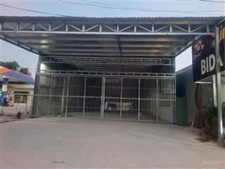 Cho thuê xưởng (kho) mặt tiền lộ 7b đường 2/9 bến cát, bình dương. dt xưởng 400m2