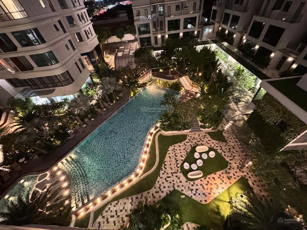 Hot  cho thuê chcc 3pn, sân vườn duy nhất tại zeit river, ntcb, view resort. giá 65tr/th (net)
