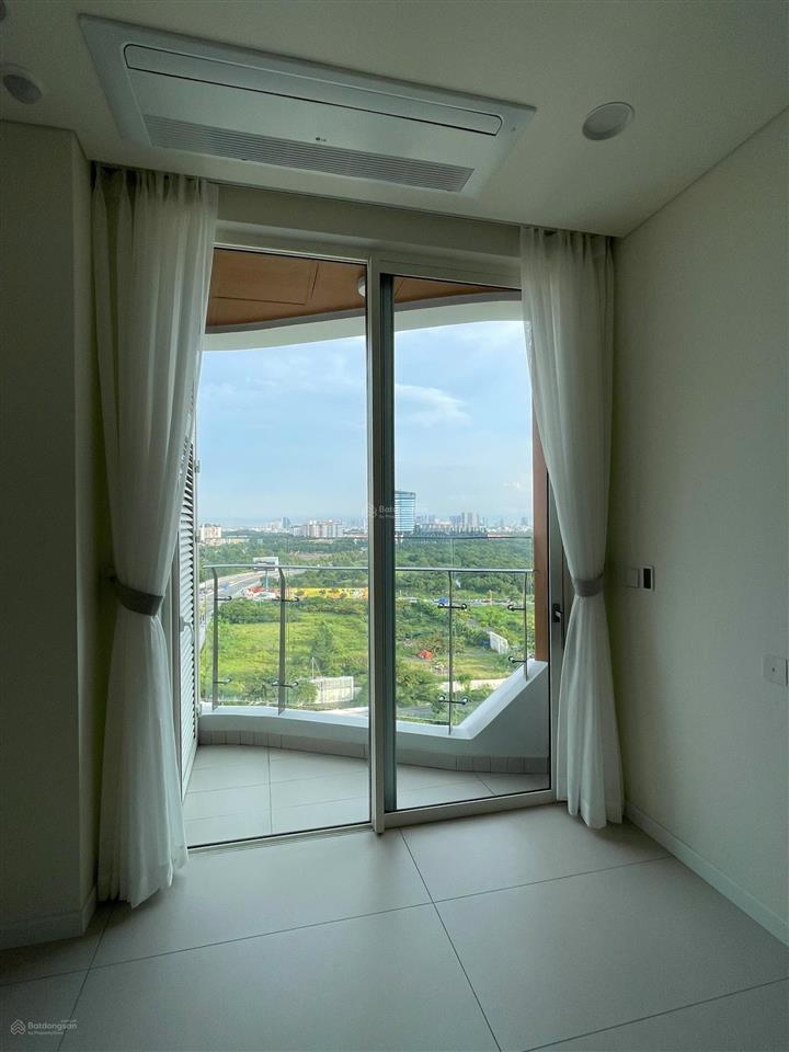 Hàng hiếm  ch 1pn tại zeit river thủ thiêm, ntcb. view sala thoáng đãng, mát mẻ. giá 10,3 tỷ