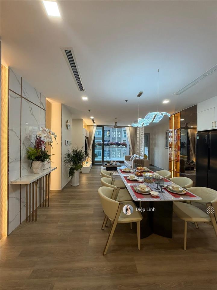 2 phòng ngủ decor style classic view sông công viên