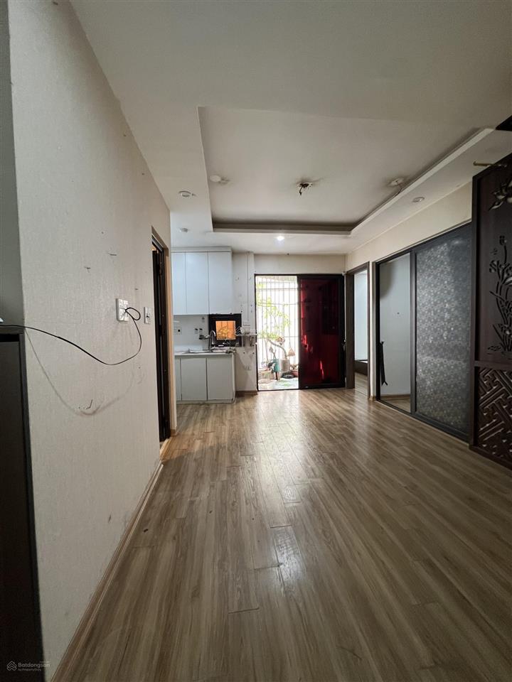 Hơn 2 tỷ nhà tây hồ, 100m ra hồ tây căn hộ ccmn trích sài, tây hồ