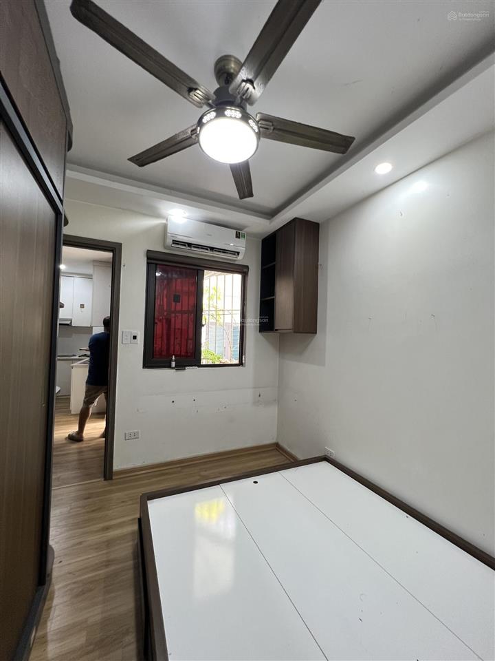 Hơn 2 tỷ nhà tây hồ, 100m ra hồ tây căn hộ ccmn trích sài, tây hồ
