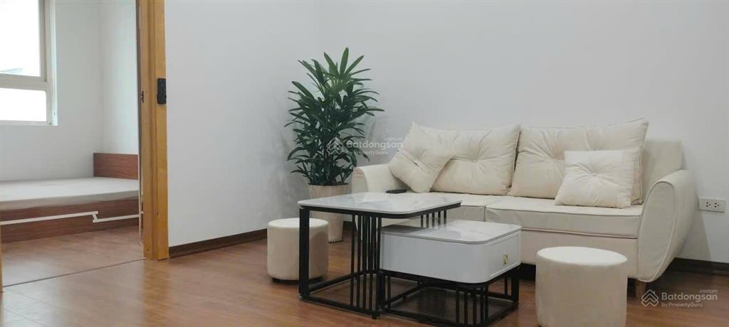 Chính chủ cần bán ch ecohome 1,dt 36m2, 1pn , tầng đẹp , mát mẻ , giá hơn 2 tỉ .