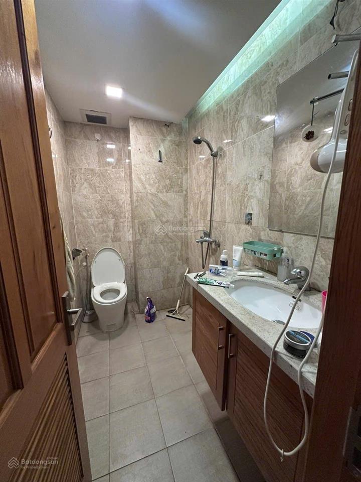 Chính chủ cần bán cc ecohome 2, dt 36.5m², 1pn 1vs, full nt, giá chỉ 2,6x tỉ view đẹp