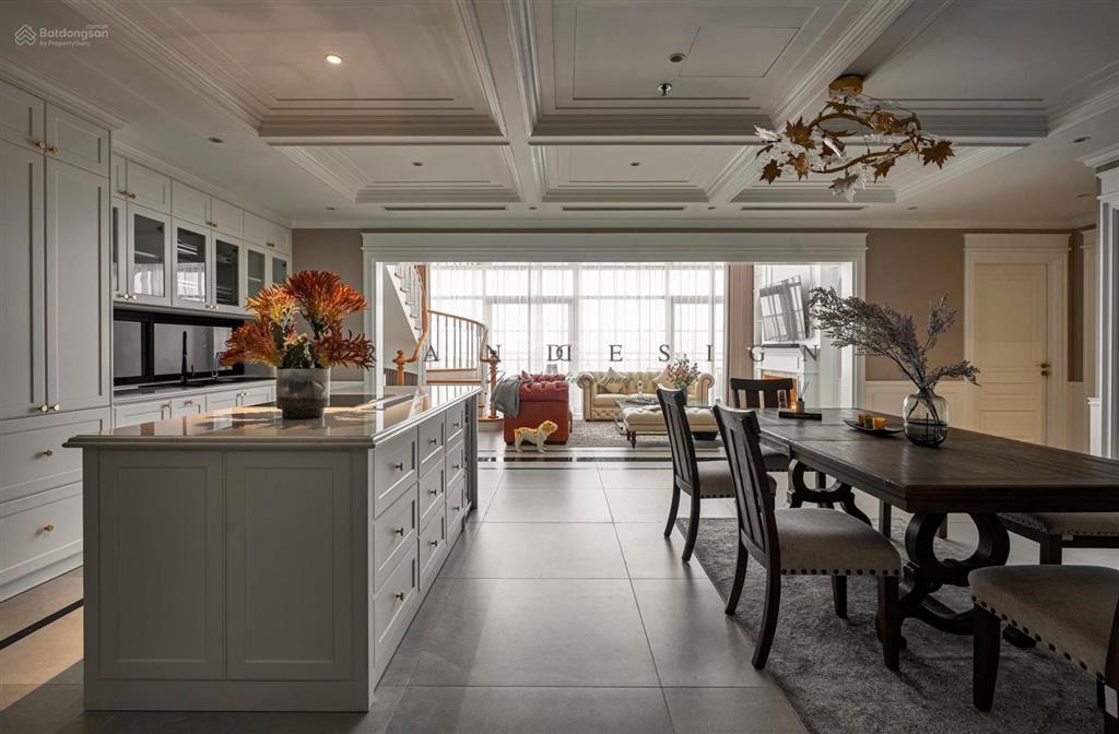 Bán căn 3 phòng ngủ đẹp nhất toà thành công tower, 194m2 giá 16,6 tỷ, 57 láng hạ,  0982 281 ***