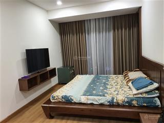 Bán căn 3 phòng ngủ giá 12.8 tỷ 148.6m2, full nội thất đẹp ở ngay, discovery complex, 0982 281 ***