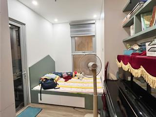 Bán căn 3 phòng ngủ 83m2 giá 6.8 tỷ, nhà đẹp ở ngay, căn góc view hồ cực đẹp