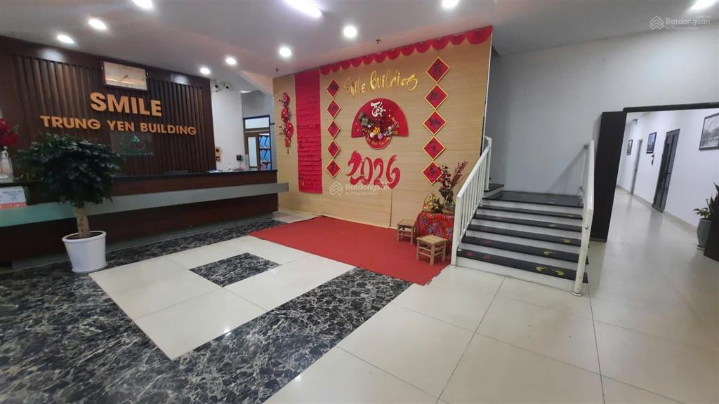 Bán căn 2 phòng ngủ 80m2 giá 6,7 tỷ, nội thất đẹp ở ngay, ban công đông nam, view hồ cực đẹp