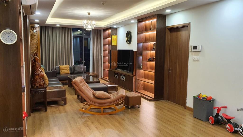 Bán căn hộ 3phòng ngủ, giá siêu rẻ 12,8 tỷ, 148.5m2, toà discovery complex, 302 cầu giấy