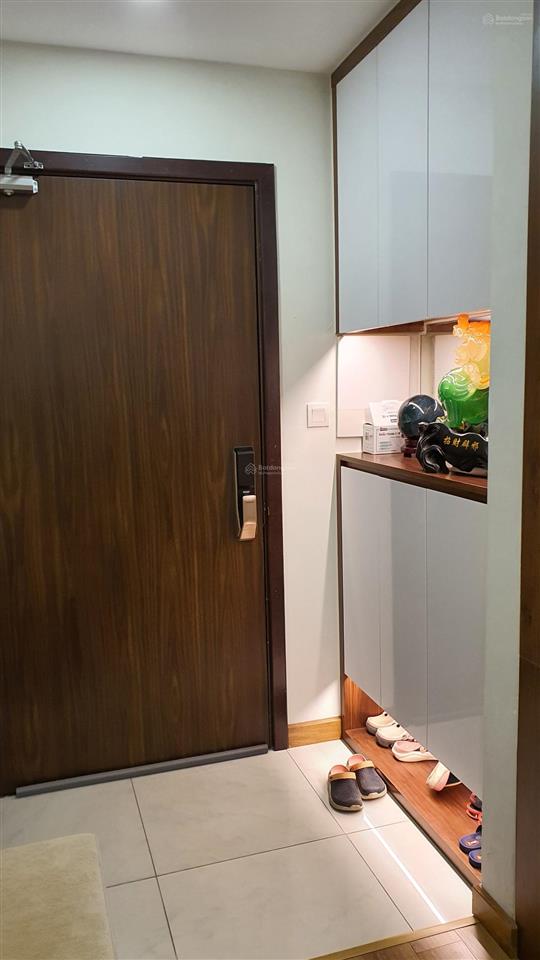 Bán căn hộ 3phòng ngủ, giá siêu rẻ 12,8 tỷ, 148.5m2, toà discovery complex, 302 cầu giấy