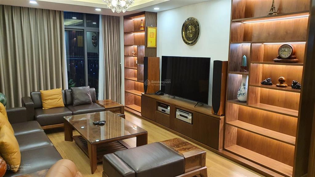 Bán căn hộ 3phòng ngủ, giá siêu rẻ 12,8 tỷ, 148.5m2, toà discovery complex, 302 cầu giấy