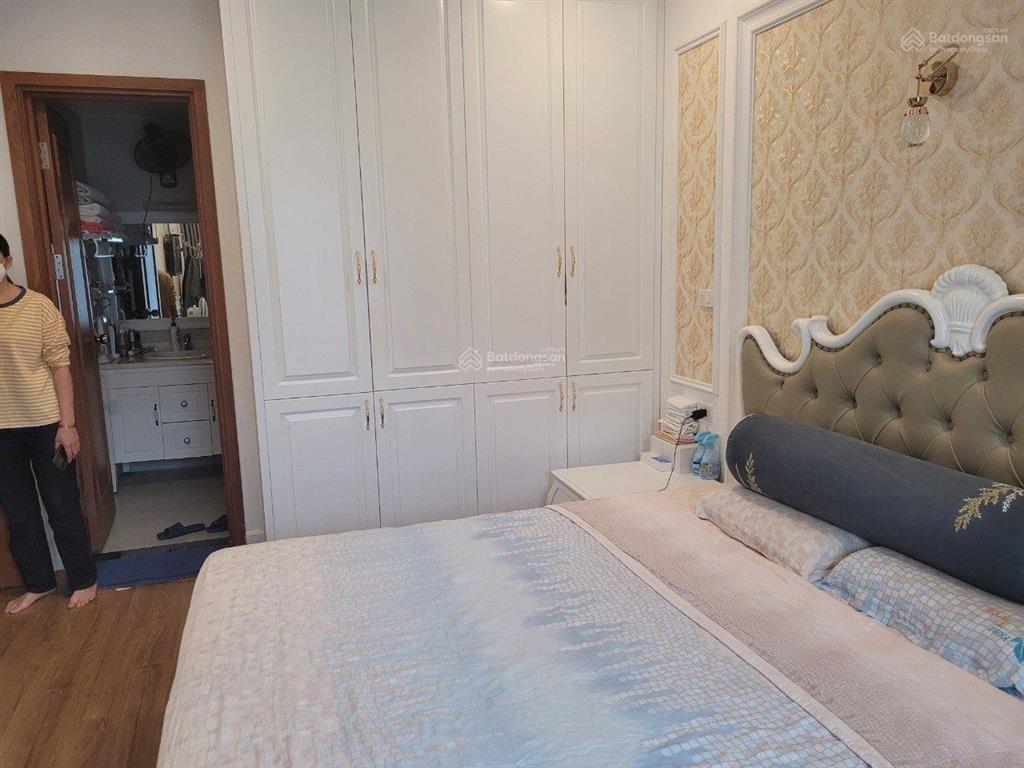 Bán căn 3 phòng ngủ 85m2 giá 6.8 tỷ, nhà đẹp ở ngay, căn góc view hồ cực đẹp, smile buiding