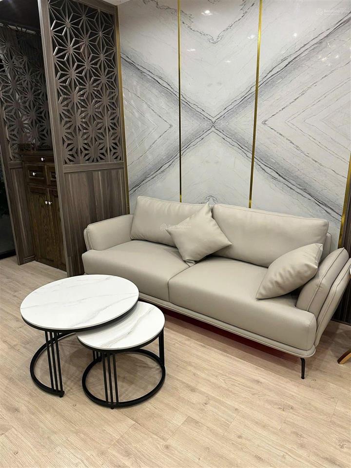 Chính chủ bán căn 100m2 3pn full nội thất, bc hướng đn ở luôn 9,3 tỷ