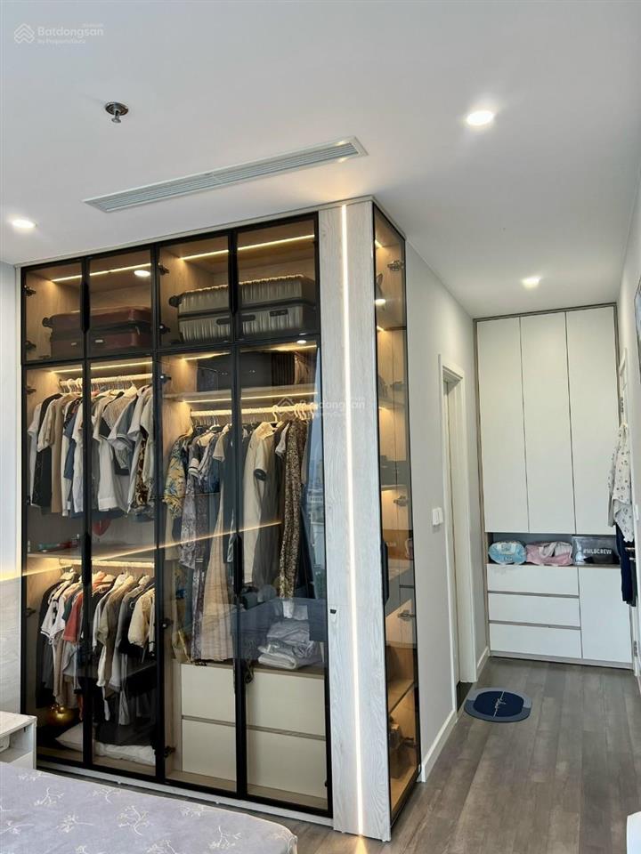 Căn đẹp 3pn  121m2  full nội thất  cơ hội đầu tư  thanh khoản cao tại discovery 302 cầu giấy