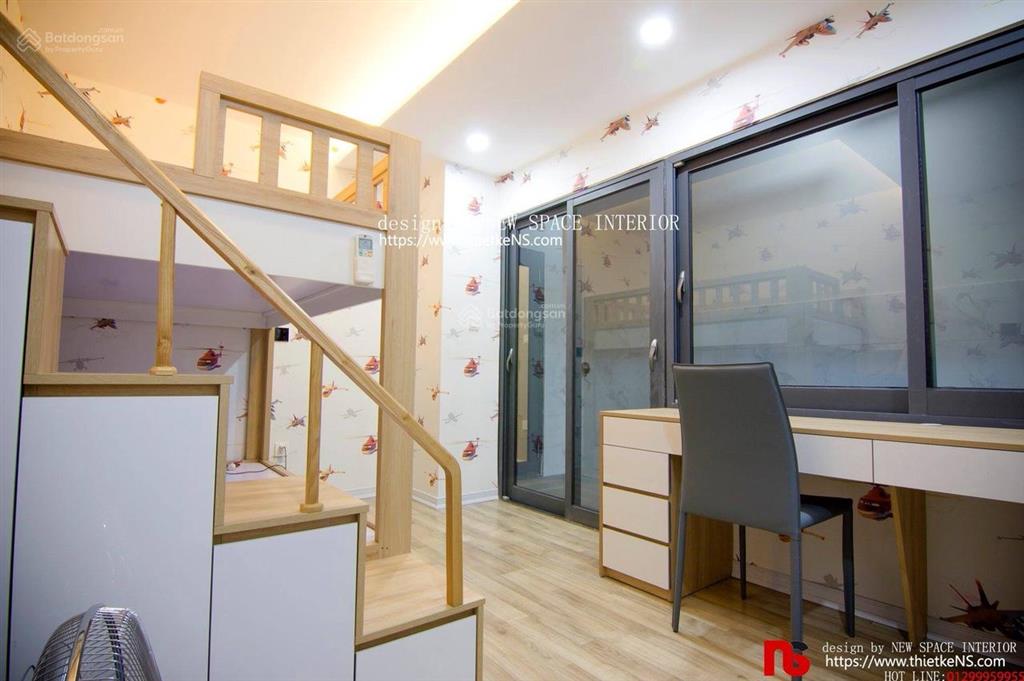 Bán căn 3 ngủ, căn góc phòng nào cũng thoáng sáng, nội thất đẹp ở ngay, tân hoàng minh hoàng cầu