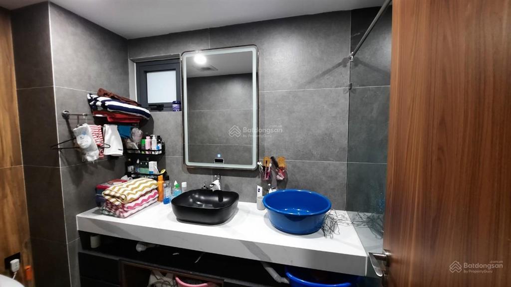 Bán căn góc 3 phòng ngủ, full nội thất đẹp chỉ việc ở, căn đẹp nhất toà, ban công đông nam