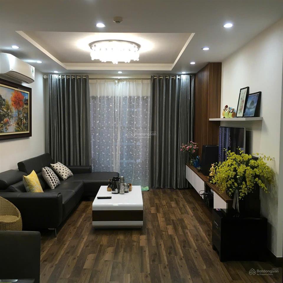 Bán căn góc 3 phòng ngủ 83m2 giá 6.5 tỷ, nhà đẹp ở ngay, căn góc view hồ cực đẹp, giá rẻ nhất toà