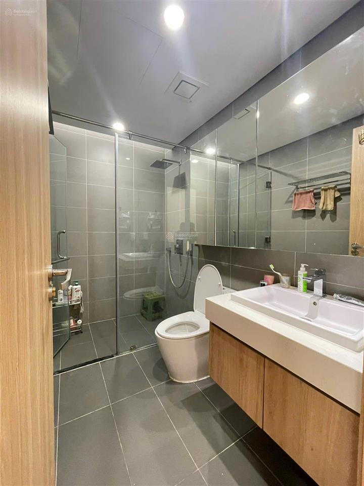 Bán căn 3 phòng ngủ 83m2 giá 6.6 tỷ, nhà đẹp ở ngay, căn góc view hồ cực đẹp, smile buiding