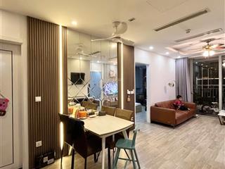 Bán căn góc 3 phòng ngủ 83m2 giá 6.6 tỷ, nhà đẹp ở ngay, căn góc view hồ cực đẹp, giá rẻ nhất toà