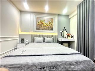 Bán căn góc 2 phòng ngủ, 95m2 giá 8.7 tỷ full nội thất đẹp, view đẹp, ở ngay