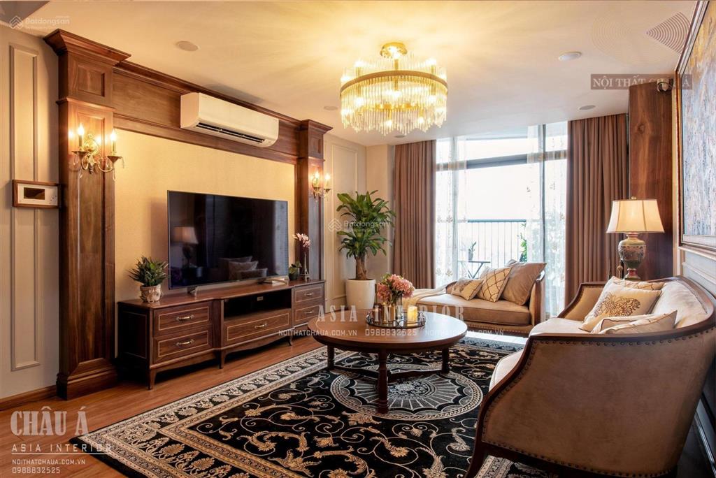Bán căn 3 phòng ngủ 148,6m2 giá 12,6 tỷ, full nội thất đẹp ở ngay, ban công đông nam