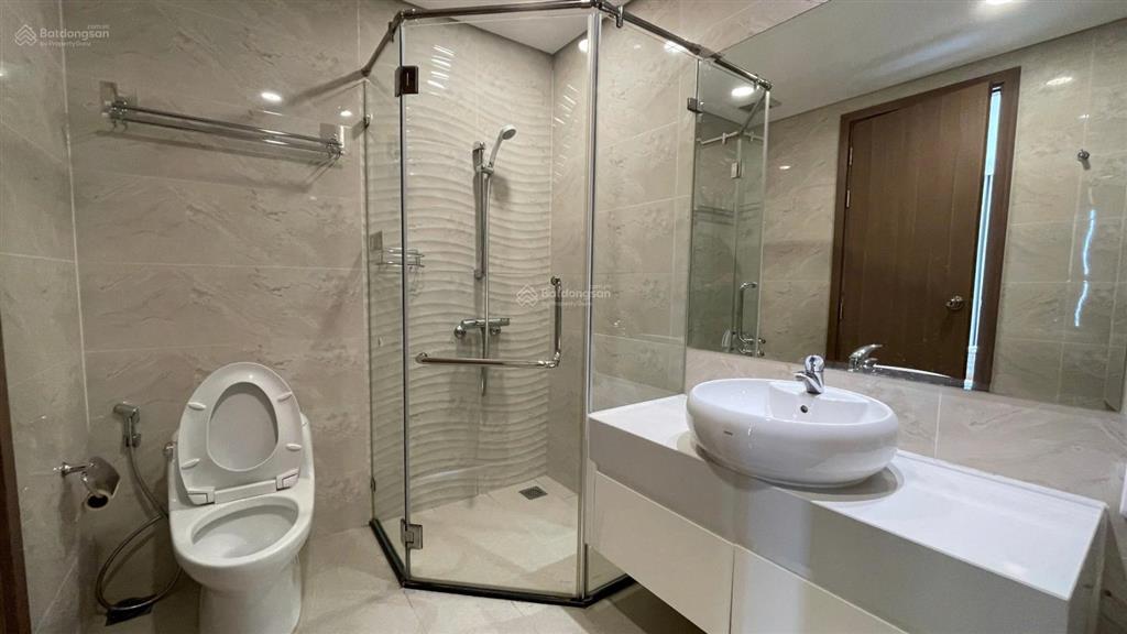 Bán căn 2 phòng ngủ, 75m2 giá 7.15 tỷ, căn góc, full nội thất đẹp ở ngay, t&t 120 định công