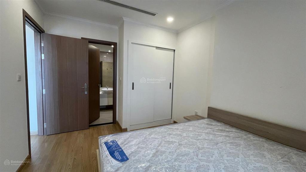 Bán căn 2 phòng ngủ, 75m2 giá 7.15 tỷ, căn góc, full nội thất đẹp ở ngay, t&t 120 định công