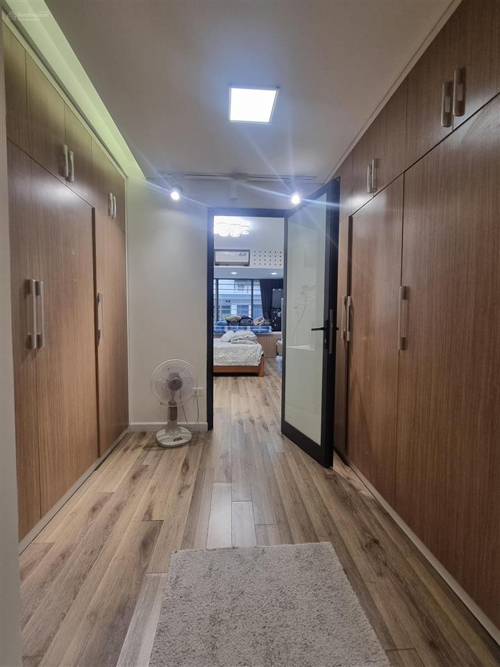 (rẻ nhất toà) bán căn 4 phòng ngủ, 173m2 giá 14.6 tỷ, full nội thất ở ngay, thành công tower