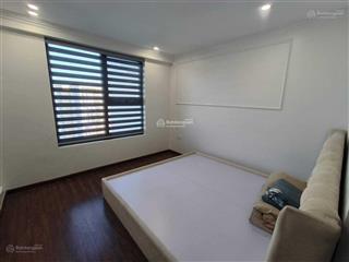 Bán căn 2 phòng ngủ 69m2 giá 6 tỷ, full nội thất đẹp ở ngay, trục đẹp nhất toà sky central