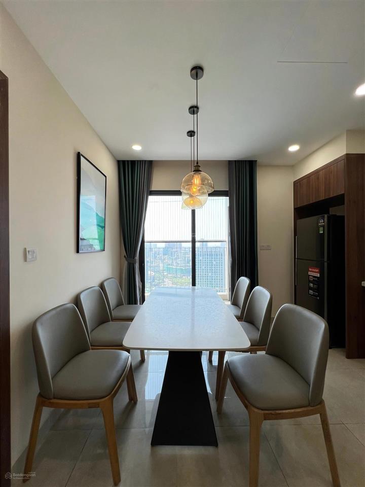 Bán căn góc 3 phòng ngủ, 100m2, giá 8,3 tỷ, full nội thất đẹp, t&t 120 định công
