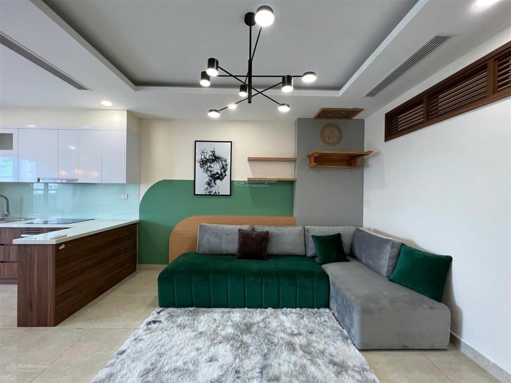 Bán căn góc 3 phòng ngủ, 100m2, giá 8,3 tỷ, full nội thất đẹp, t&t 120 định công