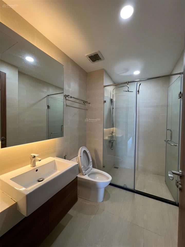 Bán căn góc 3 phòng ngủ, 100m2, giá 8,3 tỷ, full nội thất đẹp, t&t 120 định công
