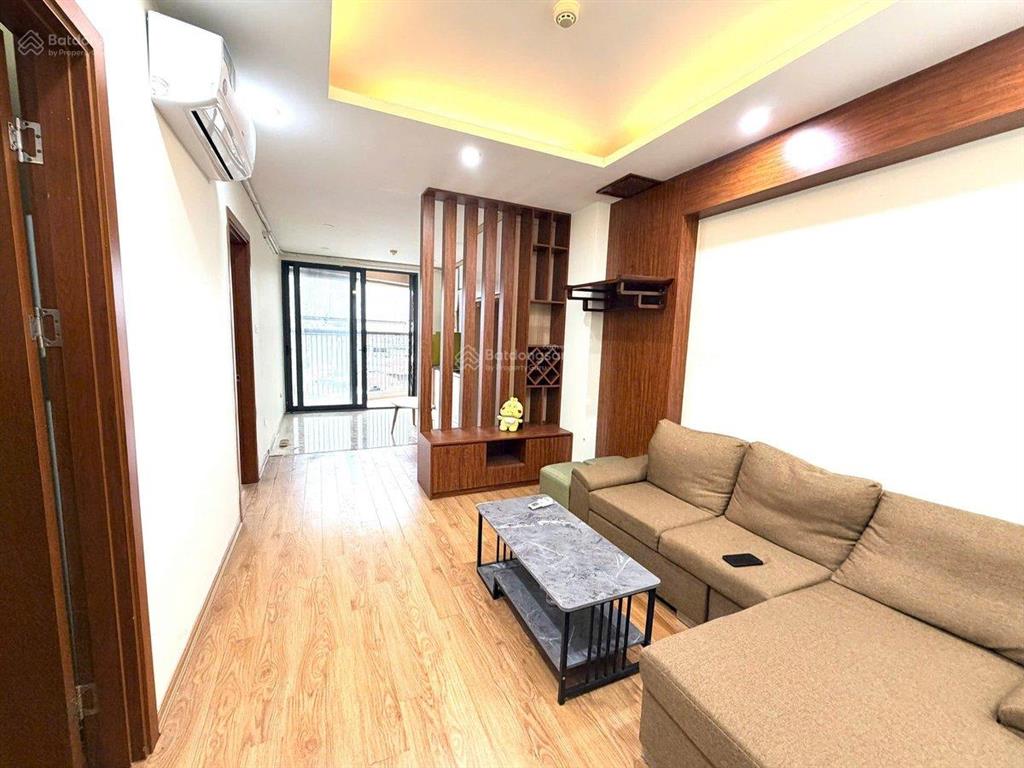 Bán căn 2 phòng ngủ giá 4,25 tỷ, giá tốt, full nội thất, trục đẹp tòa ct36 trịnh đình cửu