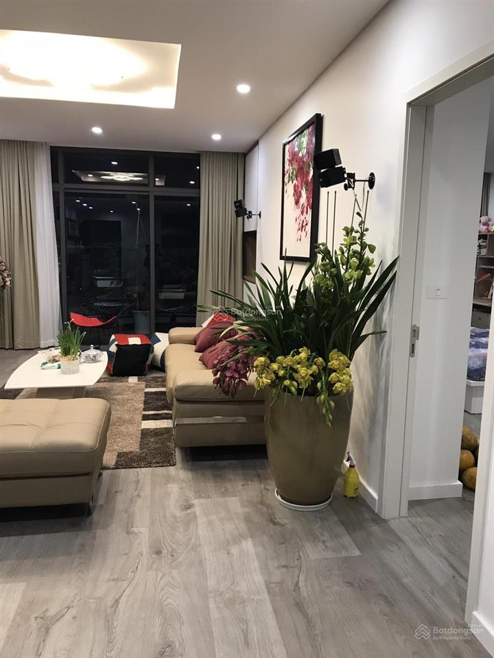 Bán căn 3 phòng ngủ, 148.6m², giá 11 tỷ, full nội thất đẹp ở ngay, ban công đông nam thoáng mát