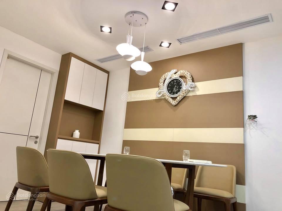 Bán căn 3 phòng ngủ, 148.6m², giá 11 tỷ, full nội thất đẹp ở ngay, ban công đông nam thoáng mát