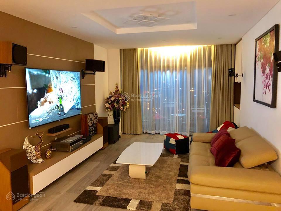 Bán căn 3 phòng ngủ, 148.6m², giá 11 tỷ, full nội thất đẹp ở ngay, ban công đông nam thoáng mát