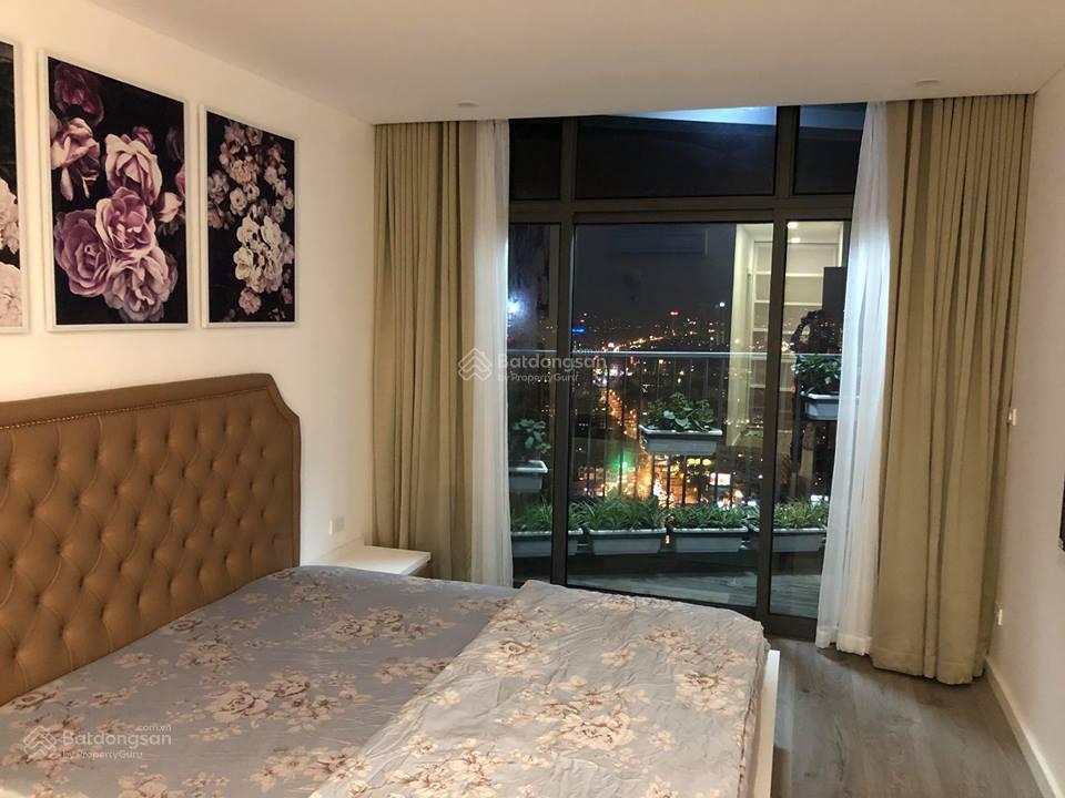 Bán căn 3 phòng ngủ, 148.6m², giá 11 tỷ, full nội thất đẹp ở ngay, ban công đông nam thoáng mát