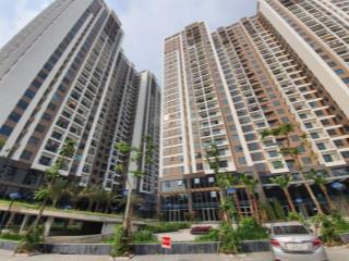 Bán căn 2 phòng ngủ 75m2 giá 6,4 tỷ, ban công đông nam thoáng mát, giá tốt nhất toà sky central